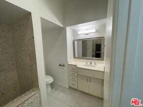 120 Hurricane St in Marina Del Rey, CA - Building Photo - Building Photo