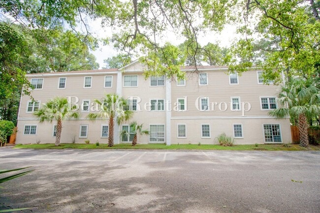 property at 6840 Blue Heron Blvd