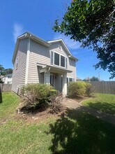 21016 Alden's Oak in Kingwood, TX - Building Photo - Building Photo