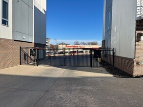 212 E 14th St in Sioux Falls, SD - Foto de edificio - Building Photo