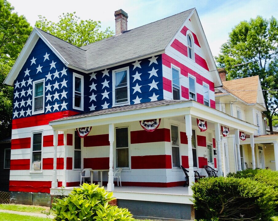 1106 Locust St in Cambridge, MD - Building Photo