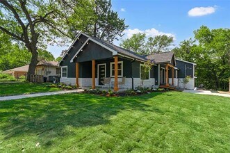 1503 E Lakeview Dr in Dallas, TX - Building Photo - Building Photo