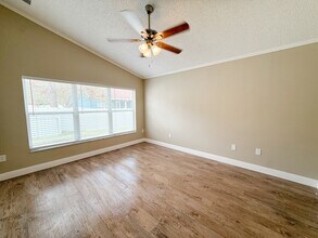 26849 Carla Pl in Lutz, FL - Building Photo - Building Photo