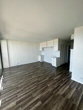 1560 Thurston Ave in Honolulu, HI - Building Photo - Building Photo