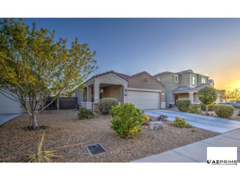 30945 W Picadilly Rd in Buckeye, AZ - Building Photo