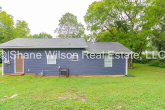 2118 N Chamberlain Ave in Chattanooga, TN - Building Photo - Building Photo