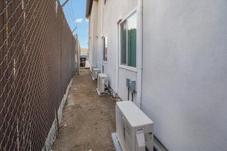 5256 Meridian St in Los Angeles, CA - Building Photo - Building Photo