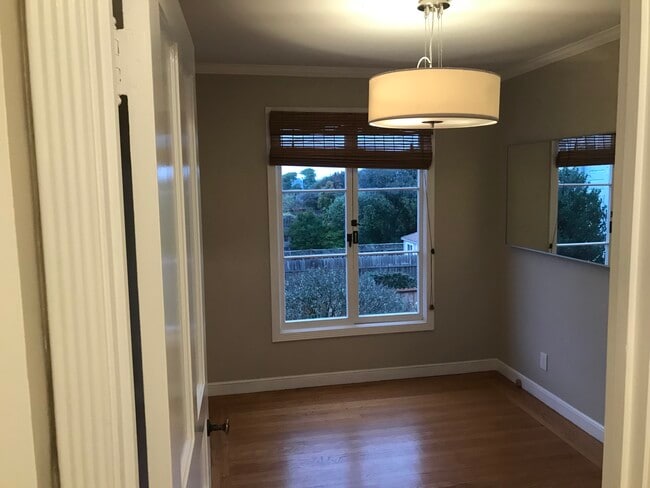 1136 Quintara St in San Francisco, CA - Building Photo - Building Photo