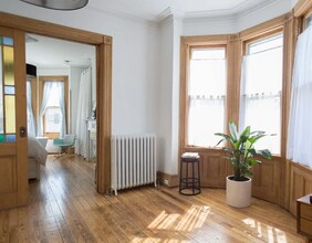 1901 Palisade Ave, Unit Second Floor in Union City, NJ - Building Photo - Building Photo