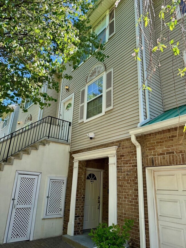 34 Bergen Ridge Rd in North Bergen, NJ - Building Photo - Building Photo