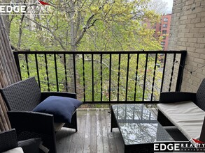 29 Mount Hood Rd, Unit 11 in Boston, MA - Foto de edificio - Building Photo