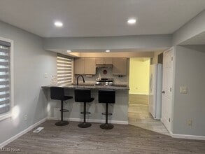 8297 Quail Point Ln in Mentor, OH - Building Photo - Building Photo