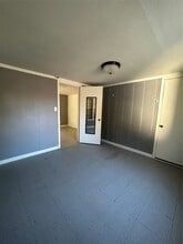 1901 N Avenue G in Freeport, TX - Building Photo - Building Photo