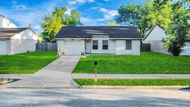 property at 9918 Peachridge Dr