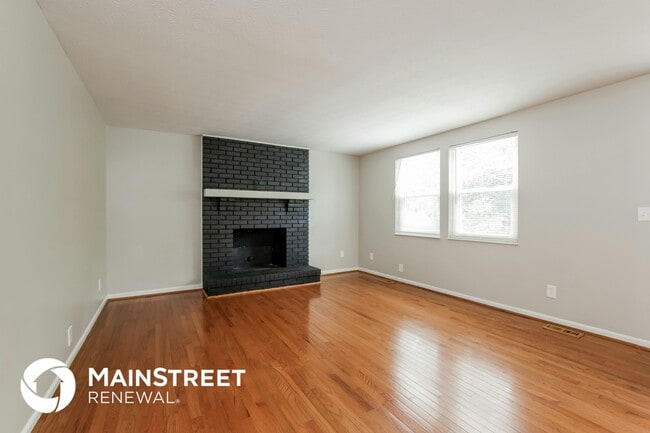 3176 March Terrace in Cincinnati, OH - Building Photo - Building Photo