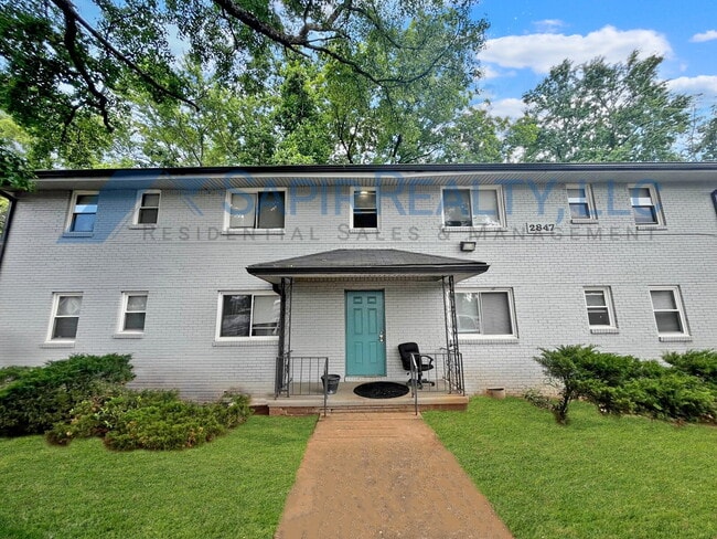 property at 2847 Belvedere Ln