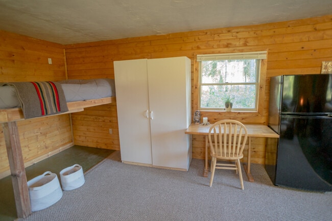 114 Boaters Ln, Unit B in Fairbanks, AK - Building Photo - Building Photo