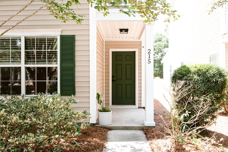 215 Dillard Mill Dr in Bluffton, SC - Building Photo