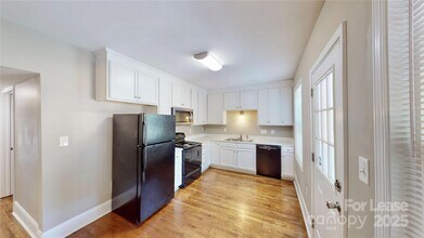2131 Kirkwood Ave in Charlotte, NC - Building Photo - Building Photo