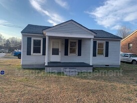 203 Belmont Dr in Henderson, NC - Building Photo