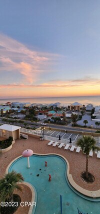 9860 S Thomas Dr photo'