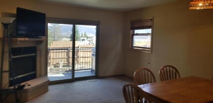 404 Bayview Dr in Frisco, CO - Building Photo - Building Photo