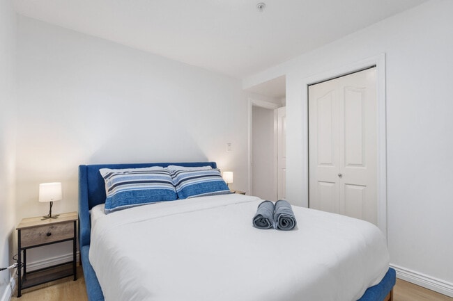 6843 Fraser St in Vancouver, BC - Building Photo - Building Photo