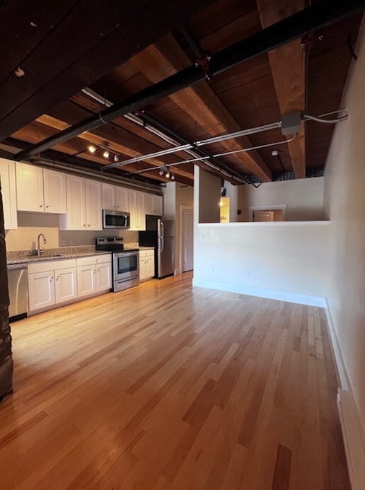 100 Main St in Saco, ME - Building Photo