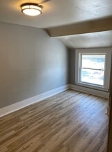 7 Mill St, Unit Upper in Leroy, NY - Building Photo - Building Photo