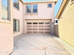14587 W Acapulco Ln in Surprise, AZ - Building Photo - Building Photo