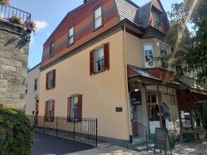 8409 Germantown Ave, Unit 2nd in Philadelphia, PA - Building Photo - Building Photo