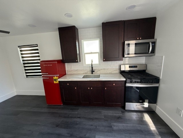823 E Cypress St in Santa Maria, CA - Building Photo - Building Photo
