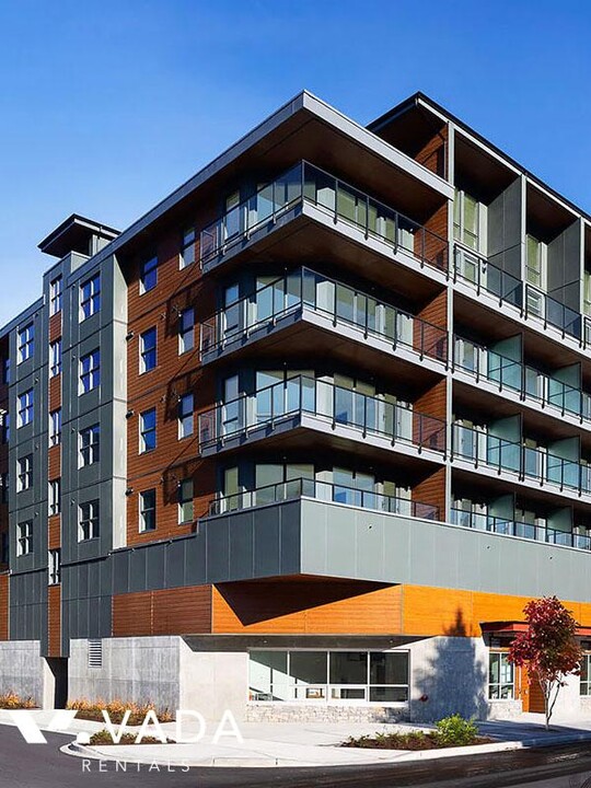 38013-38013 3 Ave in Squamish, BC - Building Photo