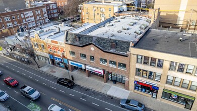 3210 W Lawrence Ave in Chicago, IL - Building Photo - Building Photo