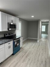 25 Denison St in Providence, RI - Building Photo - Building Photo