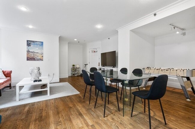 property at 390 Commonwealth Ave