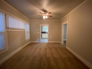 1632 Birch St in Oklahoma City, OK - Foto de edificio - Building Photo