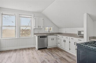 123 Radcliffe Ave in Providence, RI - Building Photo - Building Photo