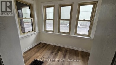 281 Wentworth St N in Hamilton, ON - Building Photo - Building Photo