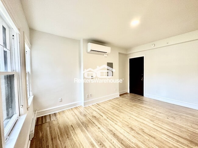 2225 Grand Ave in Des Moines, IA - Building Photo - Building Photo