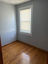 26 James St in Green Island, NY - Building Photo - Building Photo