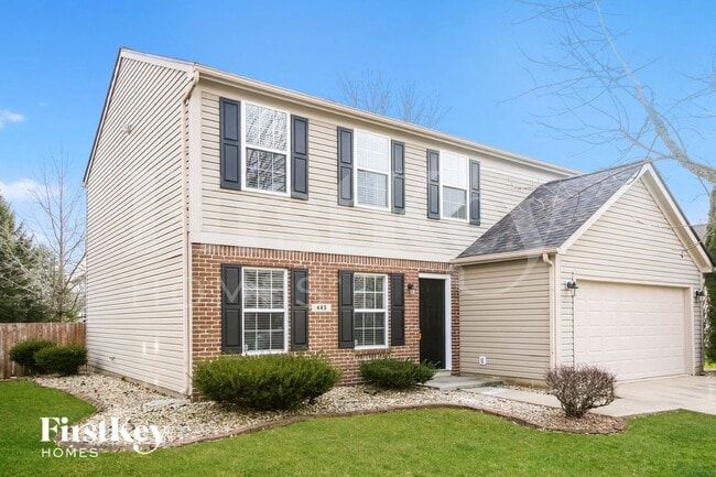 445 Winterwood Dr in Avon, IN - Building Photo - Building Photo