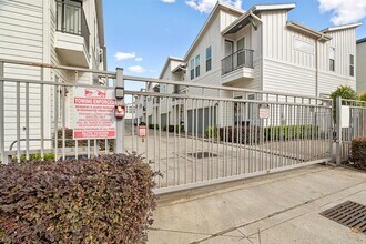 508 W Donovan St in Houston, TX - Building Photo - Building Photo