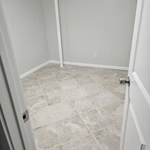 2649 91st St, Unit Basement apartment in East Elmhurst, NY - Foto de edificio - Building Photo