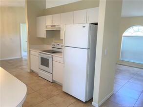 419 SW Meadow Terrace in Port St. Lucie, FL - Building Photo - Building Photo