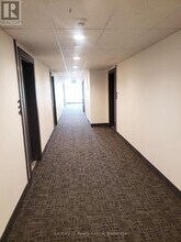 1 Wellington St in Brantford, ON - Building Photo - Building Photo