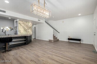 21655 N 36th Ave in Glendale, AZ - Foto de edificio - Building Photo