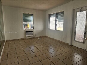 1829 Lincoln St-Unit -1829 in Hollywood, FL - Building Photo - Building Photo