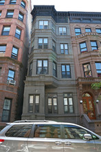 104 W 75th St in New York, NY - Building Photo - Building Photo