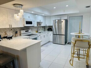 1659 Magnolia Ln in West Palm Beach, FL - Building Photo - Building Photo